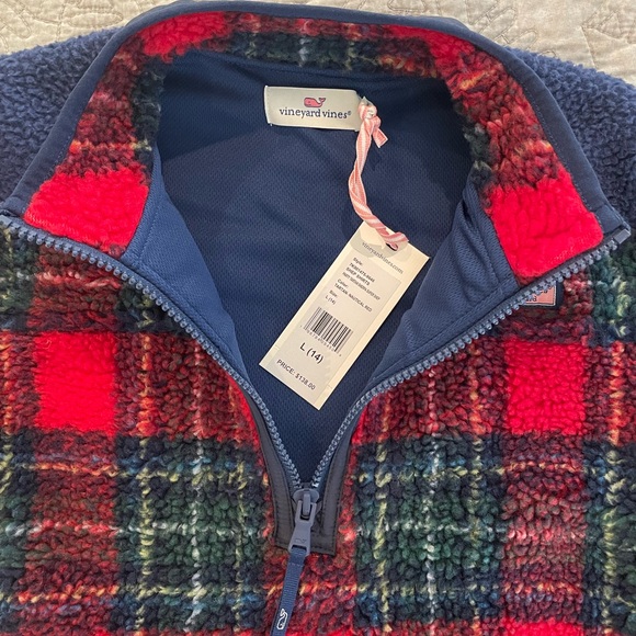 NWT Vineyard Vines kids size large (14) half zip fleece pull over. - Picture 3 of 7